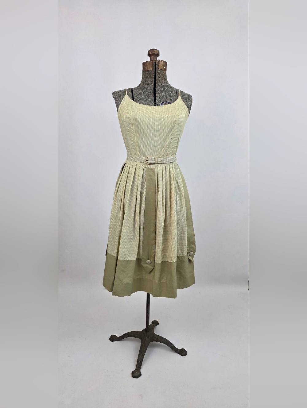 Late 50's early 60's Vintage Green Gingham Sleeveless Sundress Size Small